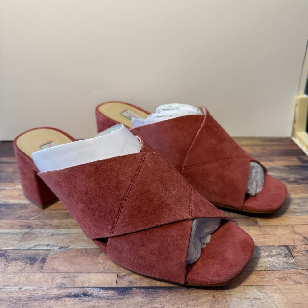 Chinese Laundry Luvvock Heel Sandals Women's Size 6.5 Kid Suede Brandy